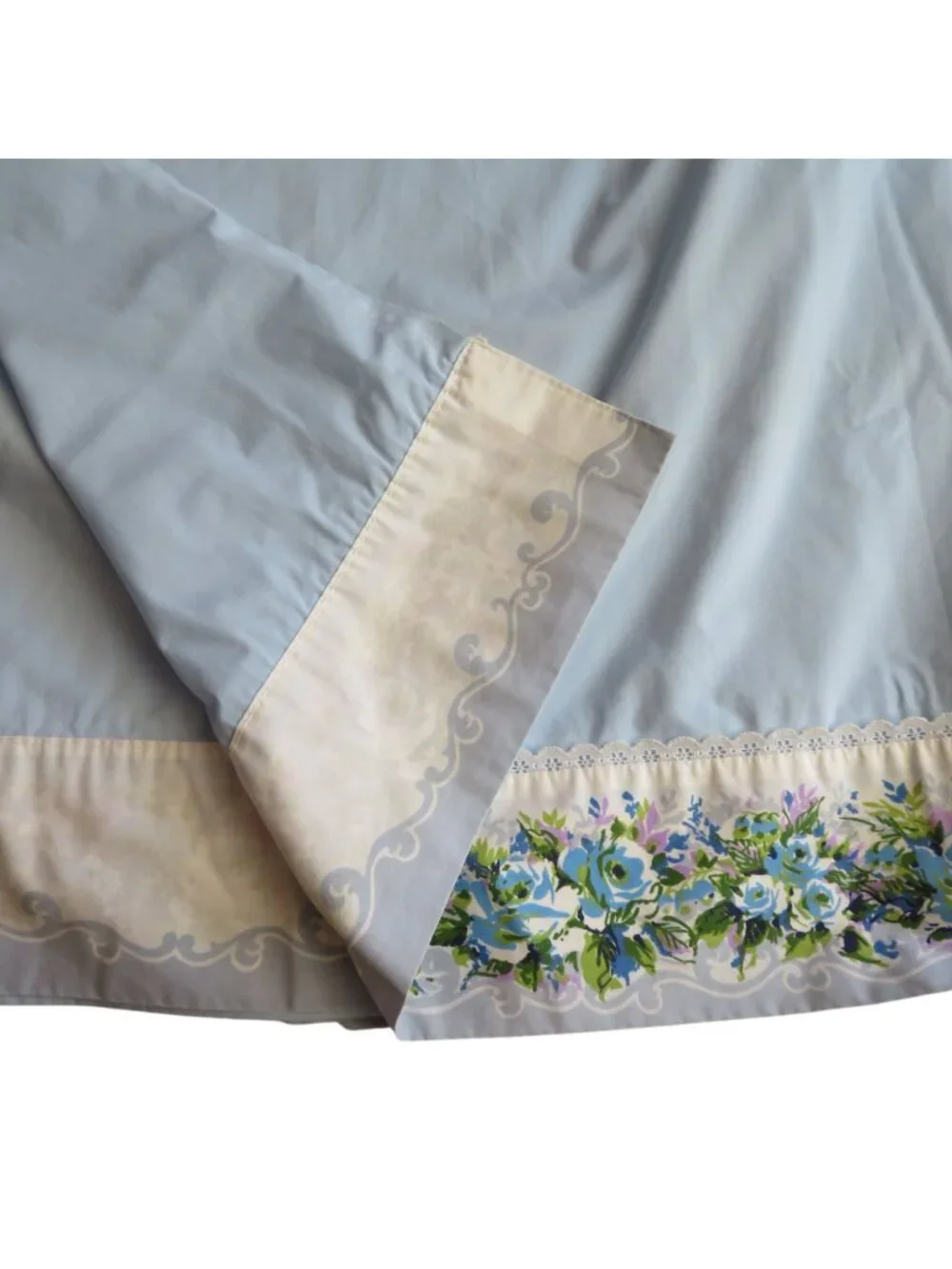 Vintage Cannon Blue Floral Lace Border King Flat Sheet Percale Cottagecore USA